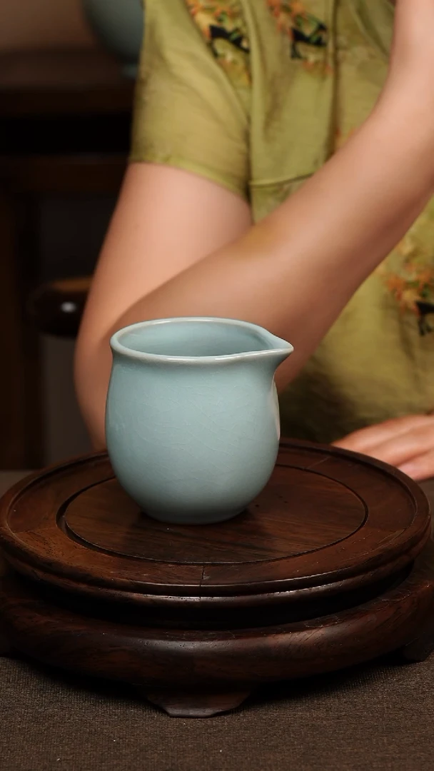 瓷片天青色圆融公道 160ML微瑕