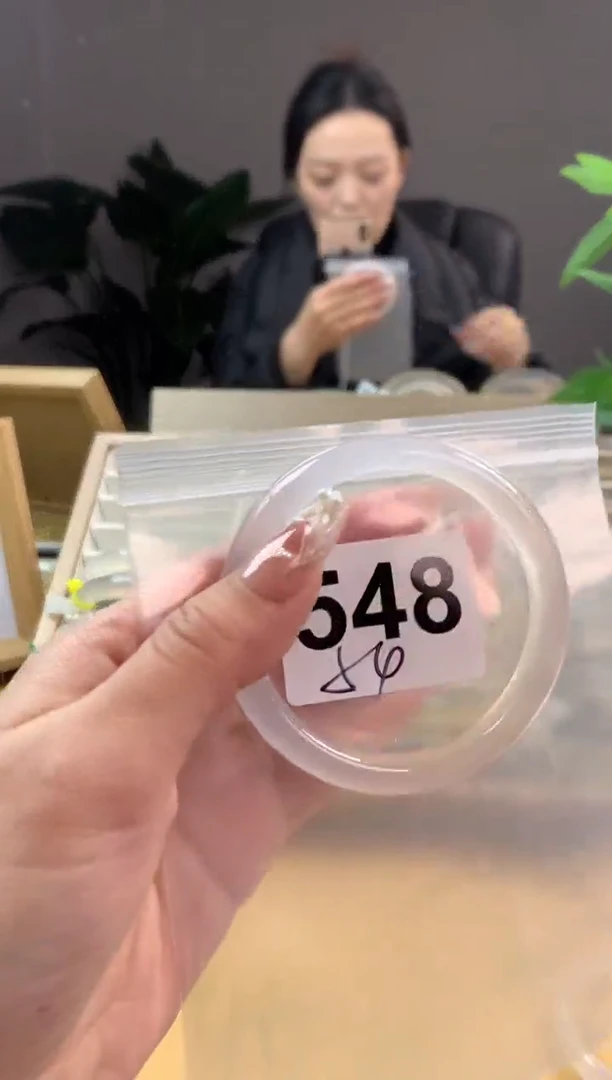【闪购商品】玛瑙/玉髓手镯未镶嵌548