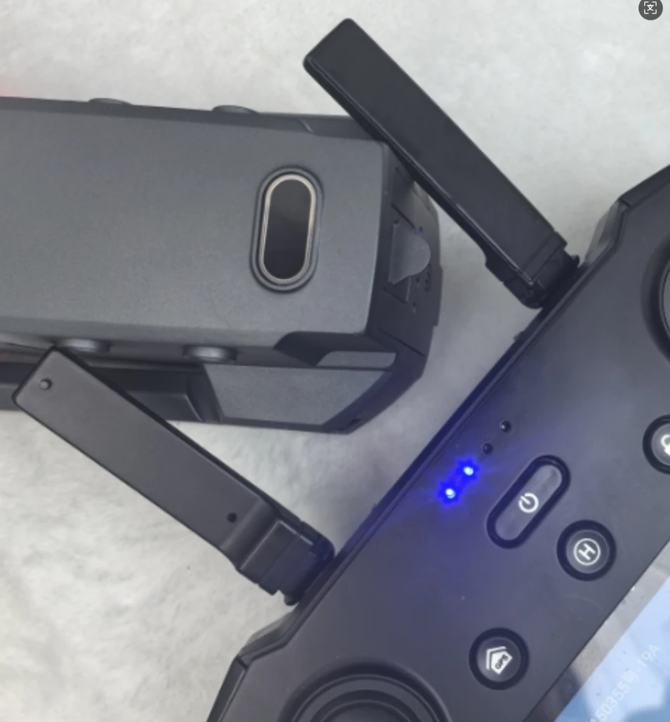 2025-4月 新款 ⑧K 空投 三轴云台 拍照 摄像 一整套(芮)