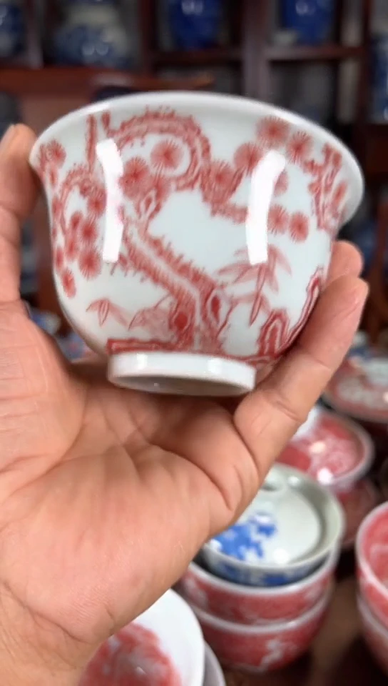 柴窑釉里红岁寒三友杯杯