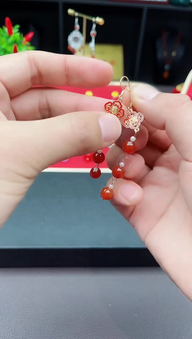 【闪购商品】南红玛瑙耳饰银S925镶嵌32100