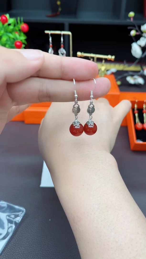 玛瑙/玉髓耳饰银S925镶嵌230000