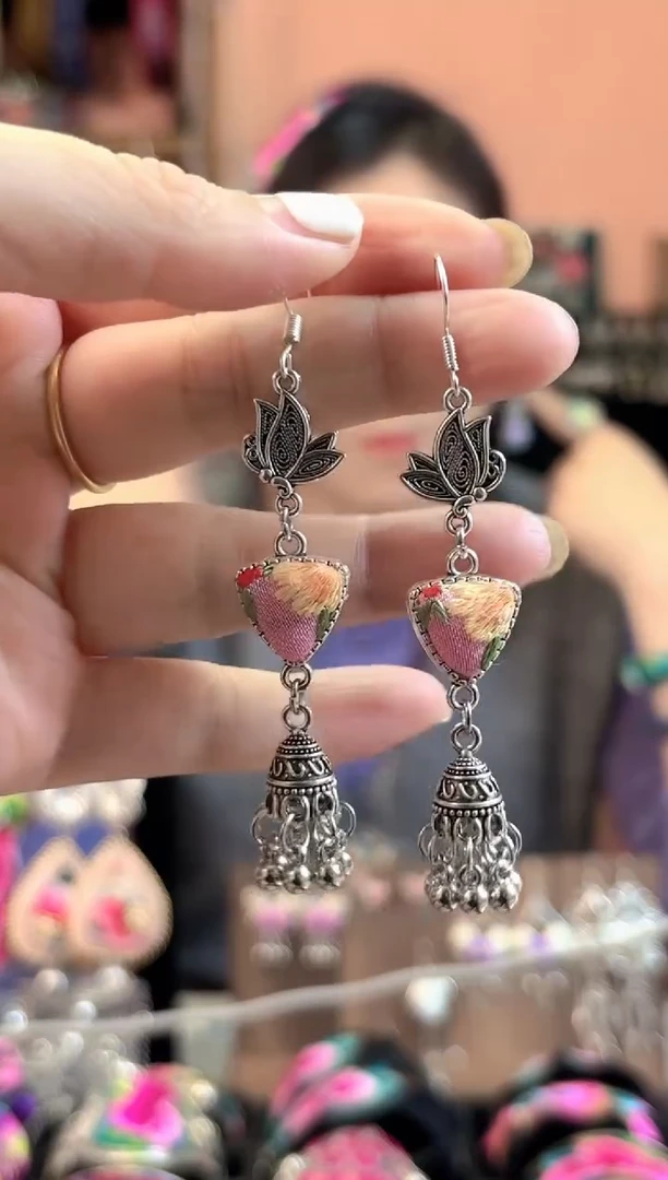 织绣艺枝独绣手工饰品287