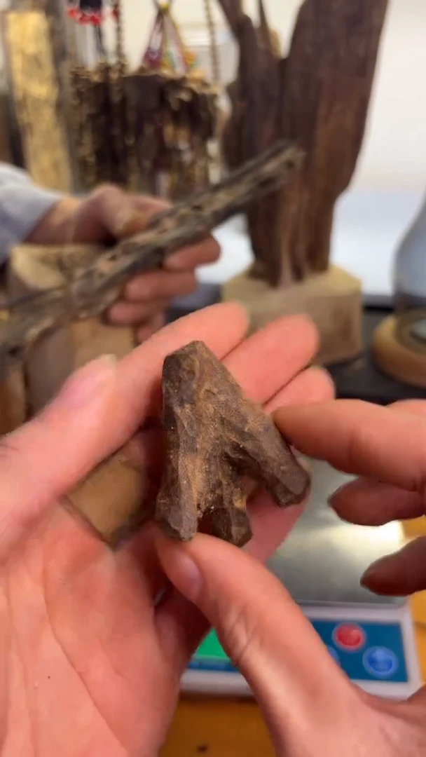 沉香沉香碎屑奇楠沉香5.6克