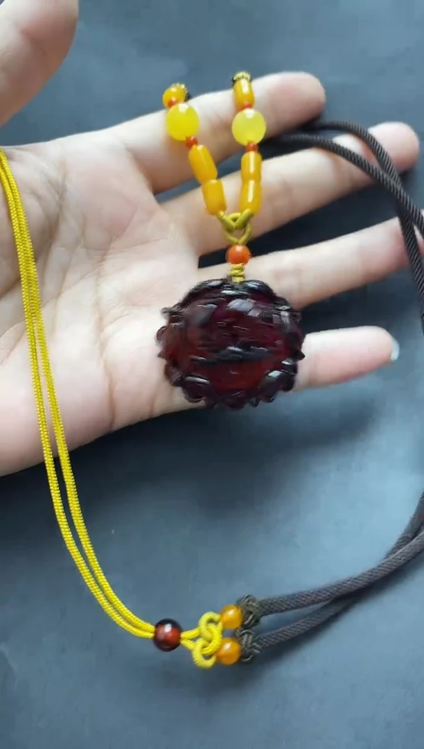 裸石琥珀未镶嵌吊坠