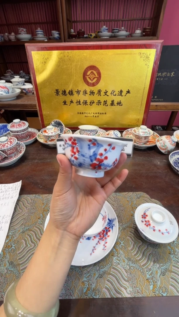 杯子瓷景德镇源头工厂生产，手工手绘