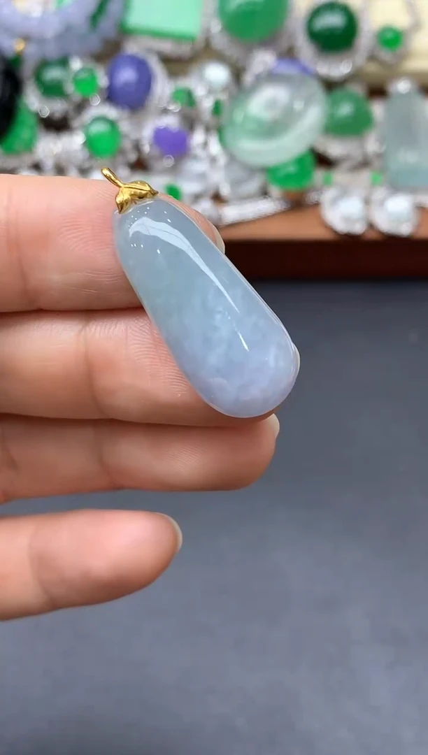 颈饰18K金镶嵌翡翠78-中国好珍宝