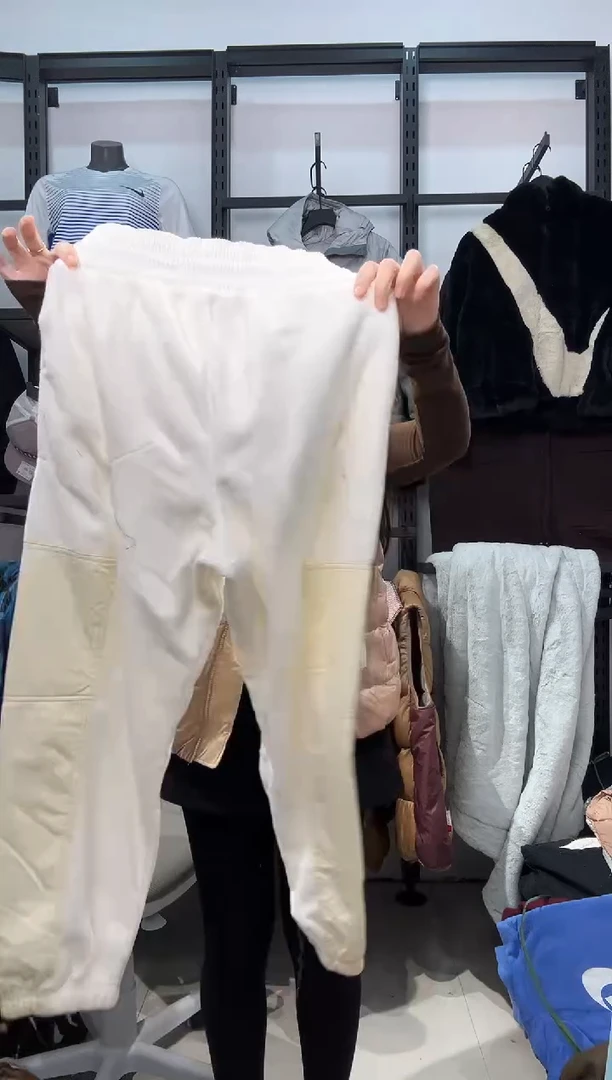 2069     编码  瑕疵直播间过款为准 尺码