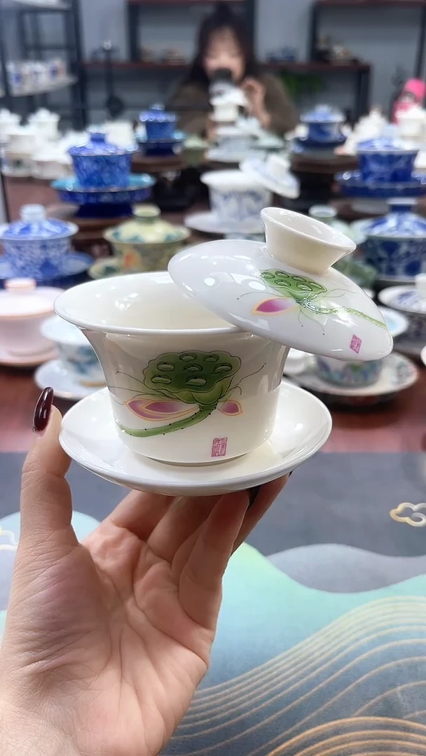 【闪购商品】小号鱼戏荷莲马蹄盖碗