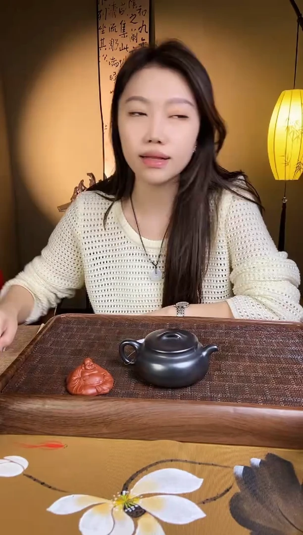 【闪购商品】紫砂茶壶大彬诗意 石黄 胡秀萍