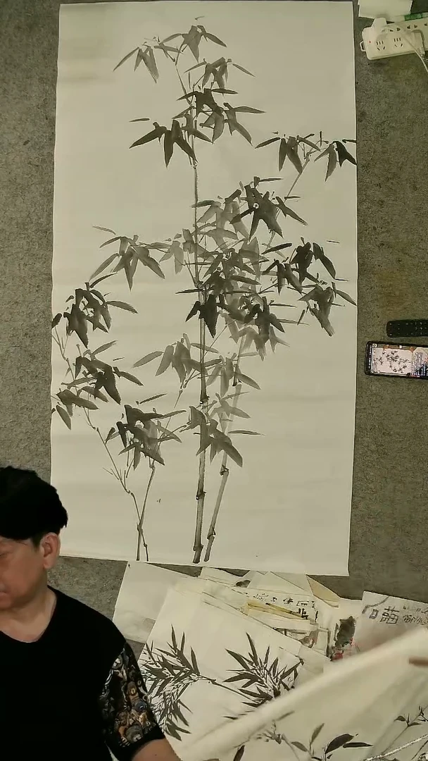 国画四 尺整张    墨竹