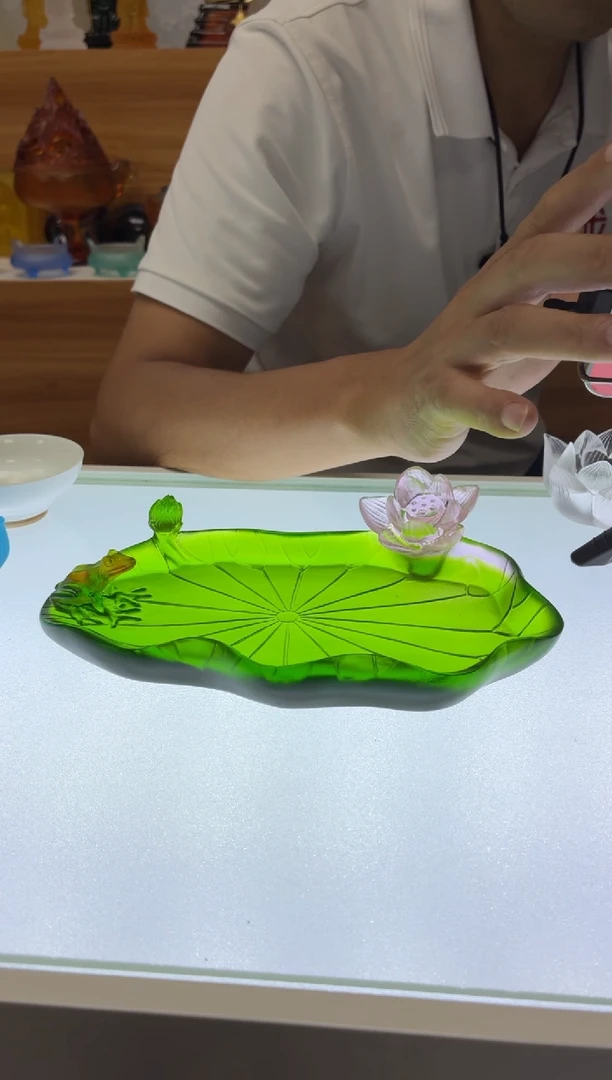 琉璃手工艺品幻**兒荷花胡成