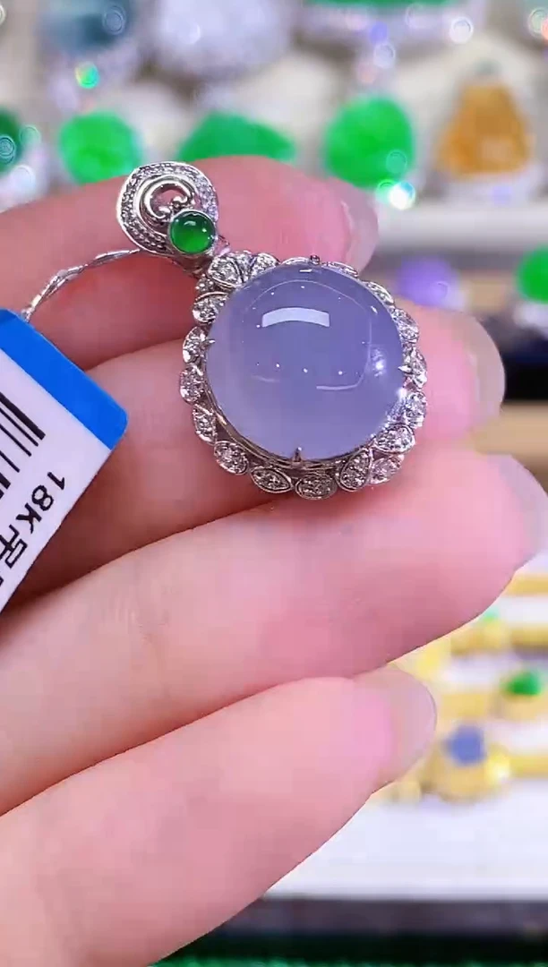 吊坠(不含链)18K金镶嵌翡翠L1618多样性发其一