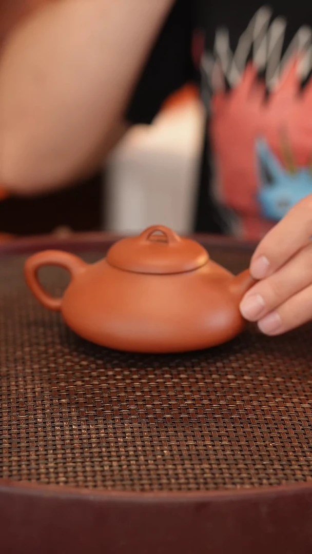 茶壶紫砂原矿手工制作