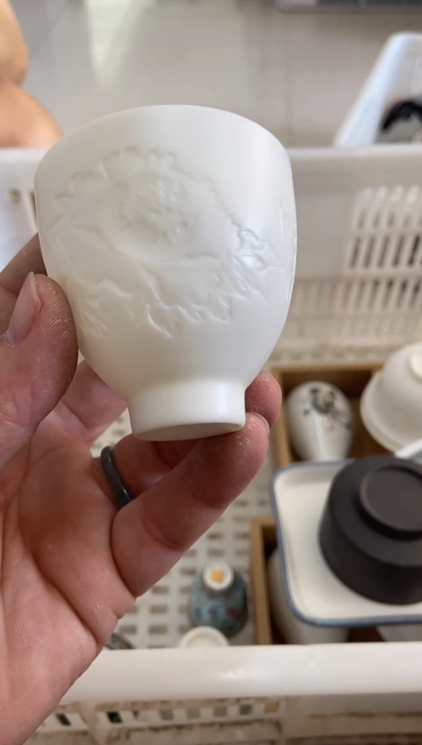 无运费险有瑕疵的摄影的产品有使用过的痕迹有点脏介意勿拍