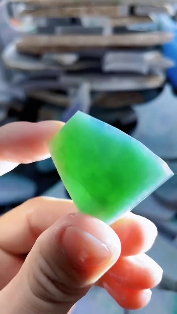裸石翡翠天然货翡翠板料
