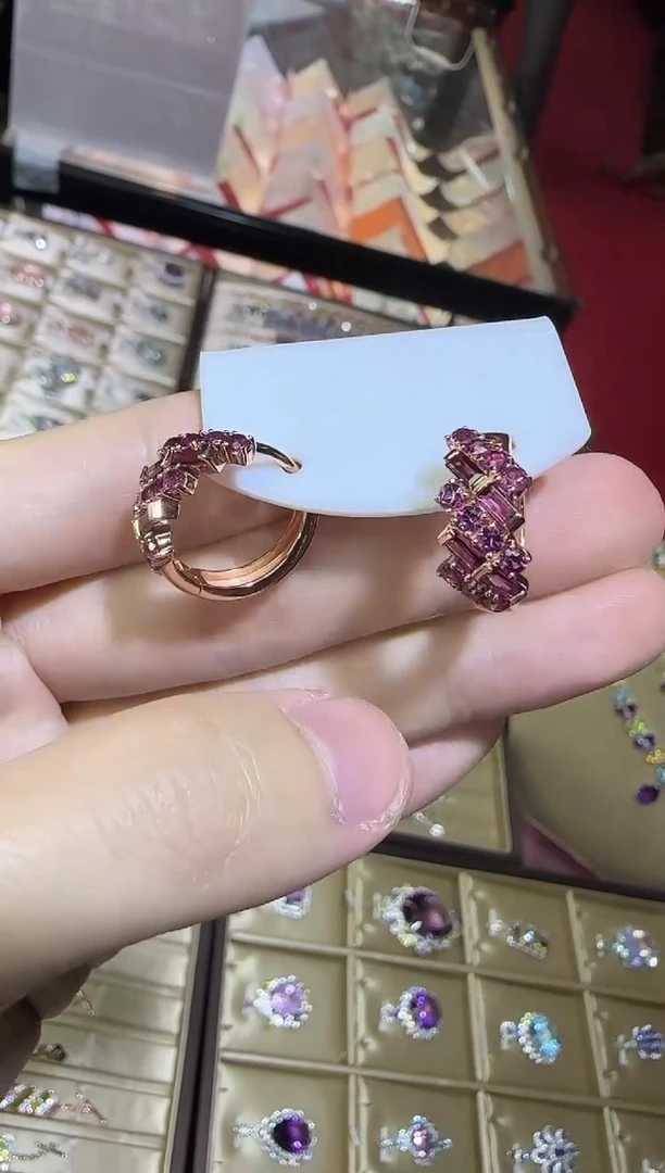 银S925镶嵌耳饰石榴石（紫牙乌）耳扣款