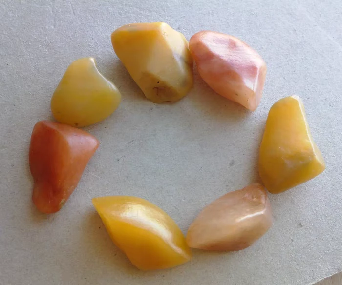 新疆戈壁三彩盆景石 黄蜡石 泥石【一物一拍 多样性发货】