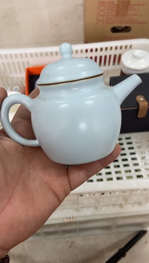 无运费险有瑕疵的摄影的产品有使用过的痕迹有点脏介意勿拍