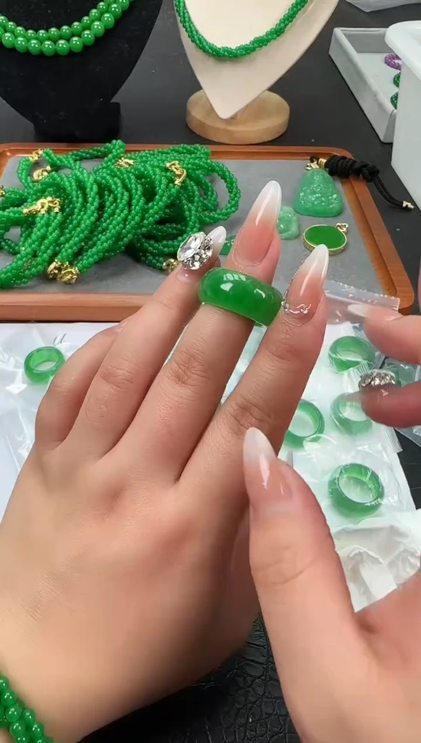 未镶嵌翡翠耳饰16-21 戒圈下单备注尺寸  无备注随机发