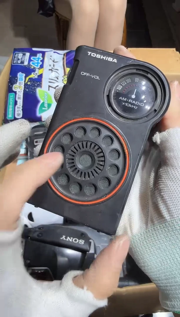 瓷片谁*我   316中古商品，瑕疵品，不保好坏。