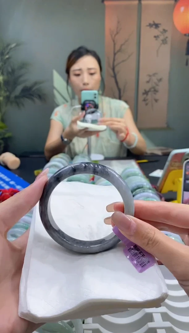 未镶嵌手镯翡翠000030772