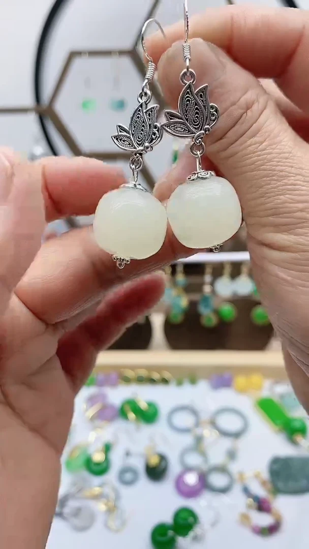 未镶嵌和田玉耳饰203