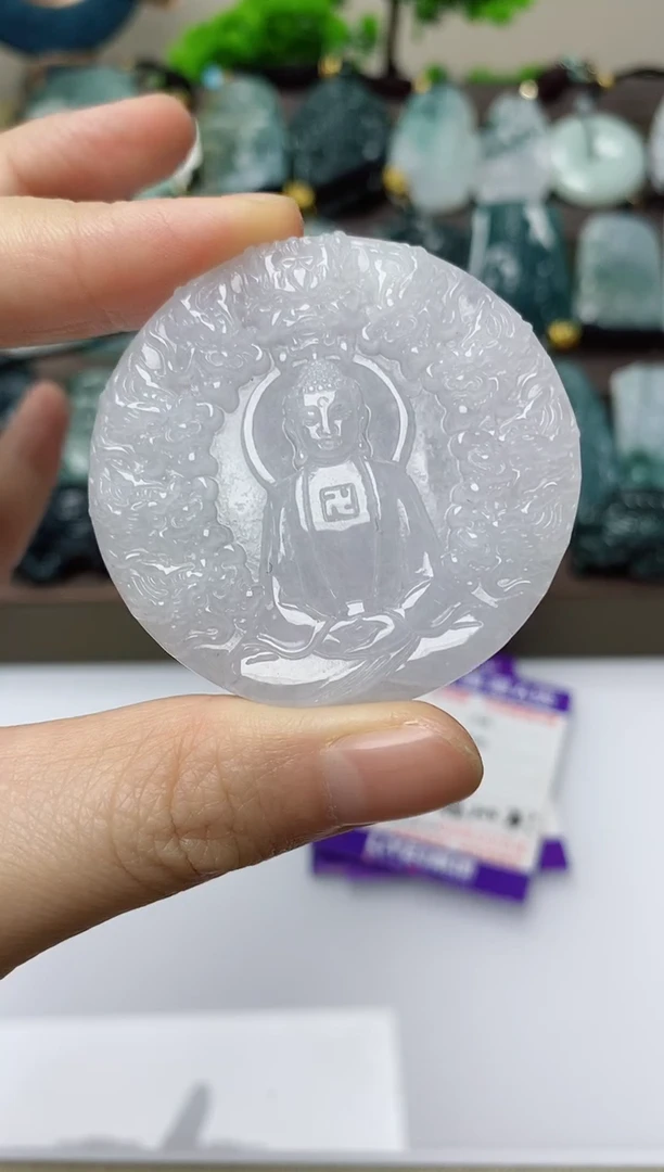 翡翠未镶嵌颈饰