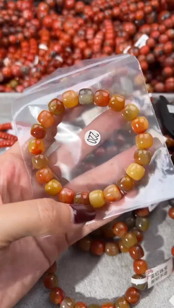 未镶嵌手串南红玛瑙10+