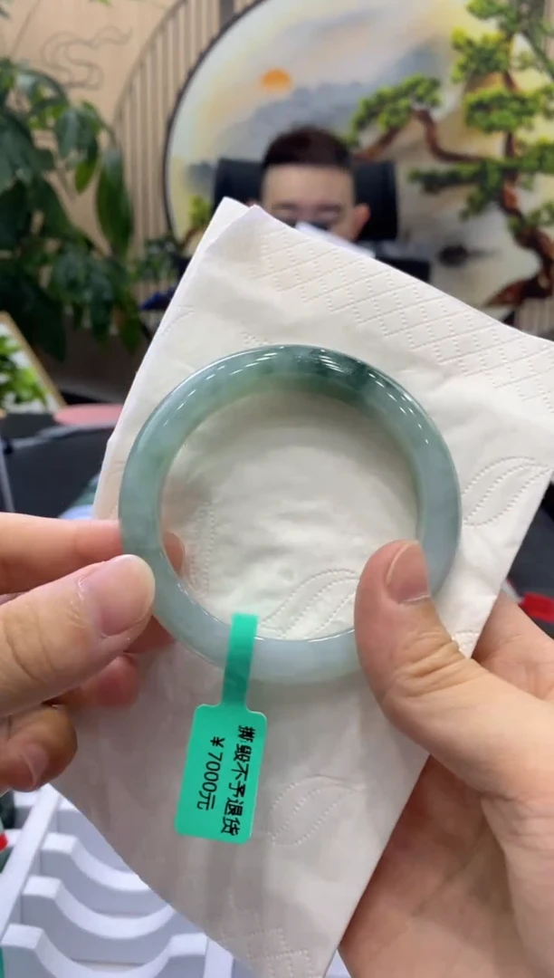 翡翠手镯未镶嵌00000000008647