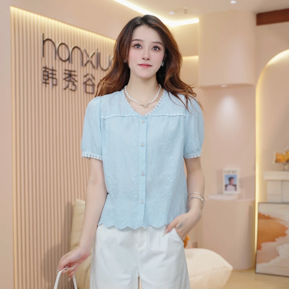 法式温柔风宽松显瘦泡泡袖衬衫2025夏新款女蕾丝拼接V领上衣B826