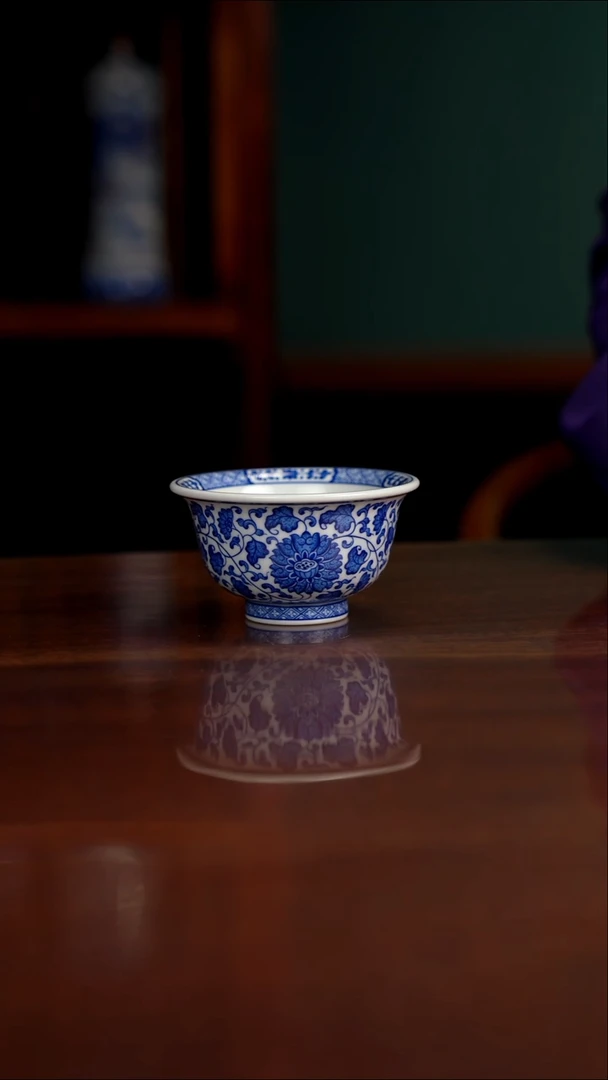 晓月柴窑 缠枝压手杯