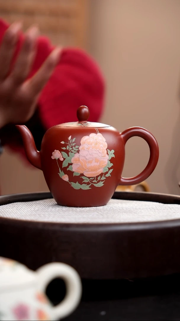 【闪购商品】紫砂茶壶朱泥美人肩泥绘花