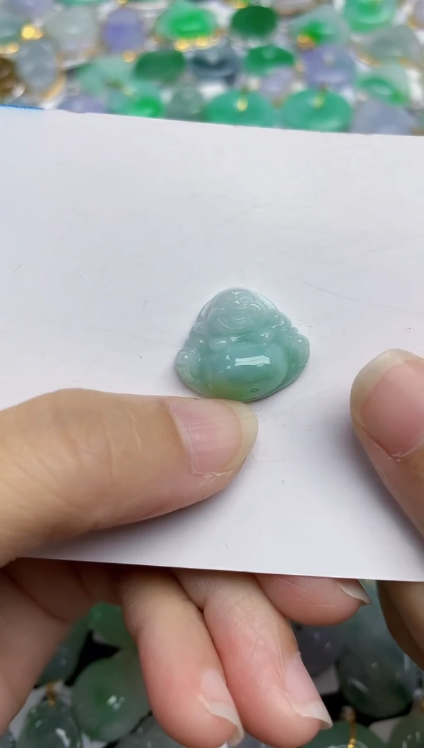 翡翠未镶嵌颈饰天然翡翠A货
