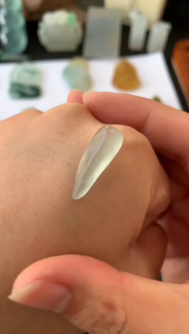 【闪购商品】定制翡翠未镶嵌翡翠