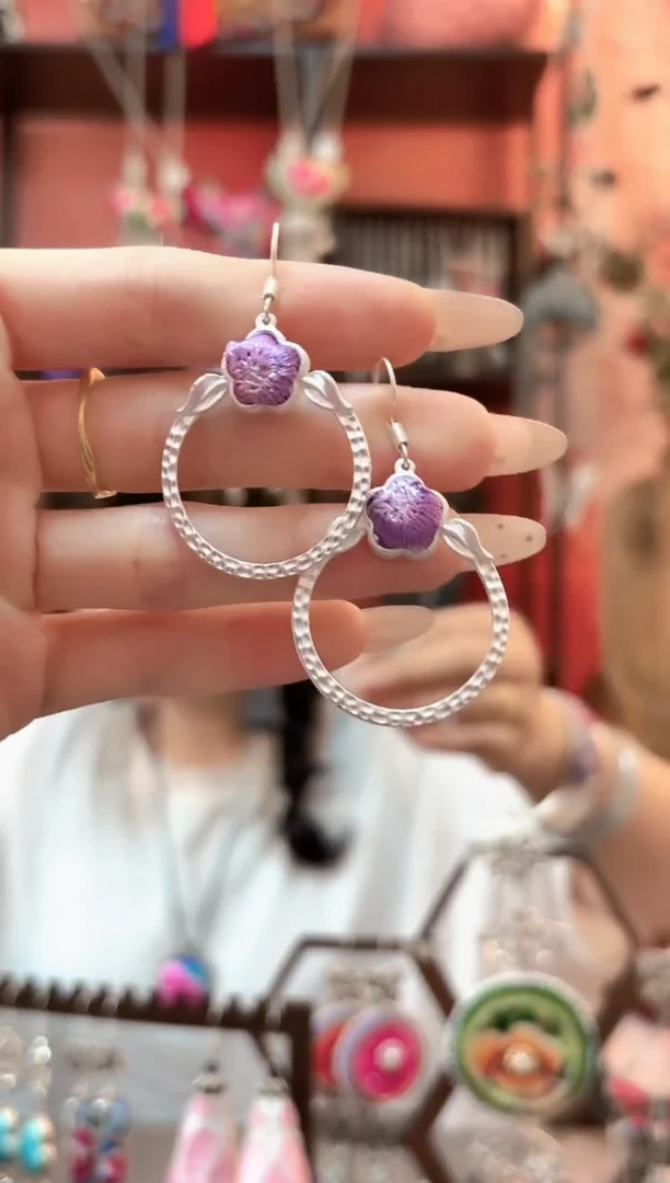 织绣云织谣民族风精美饰品333