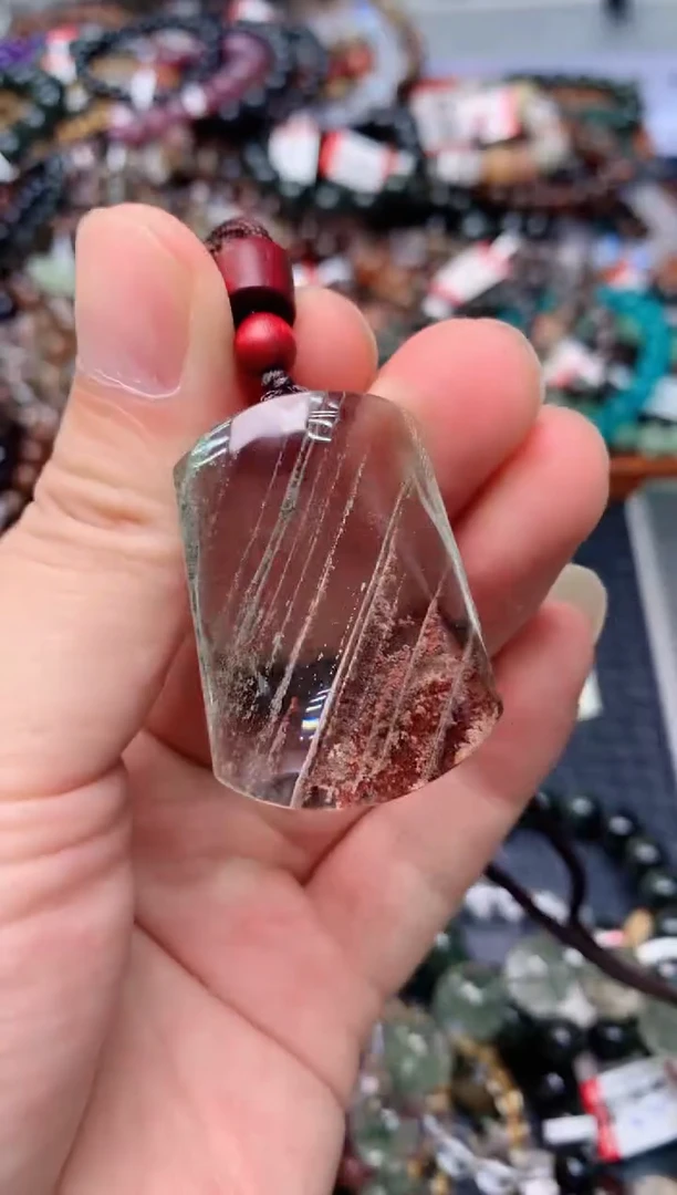 未镶嵌吊坠(赠链)水晶82