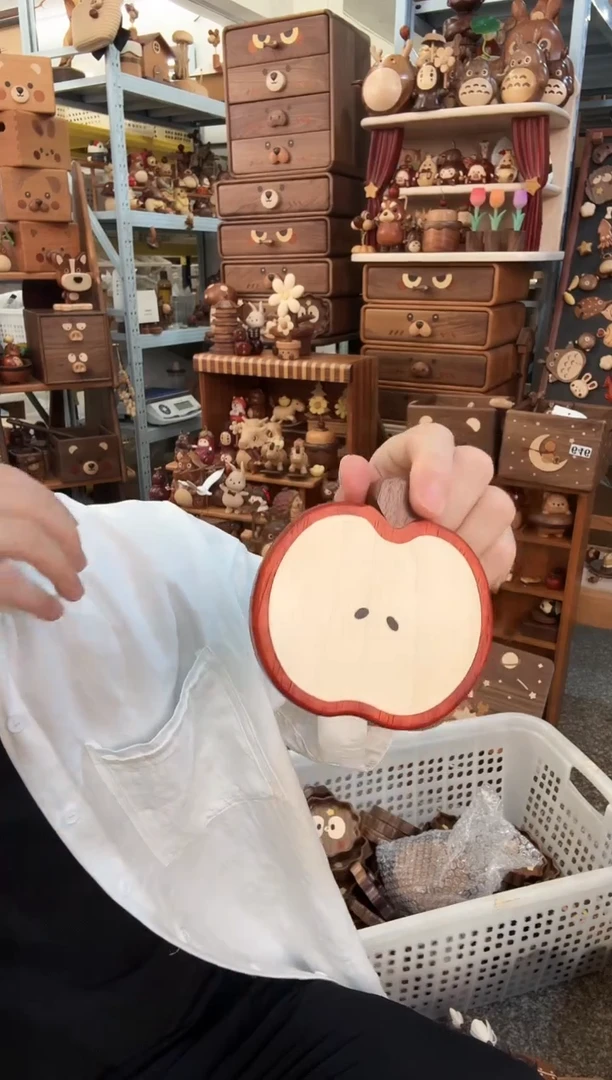 木微瑕苹果杯垫1