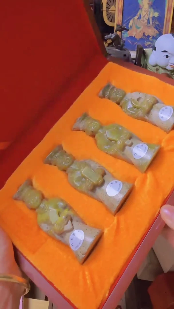回流直播间手把件瓷器