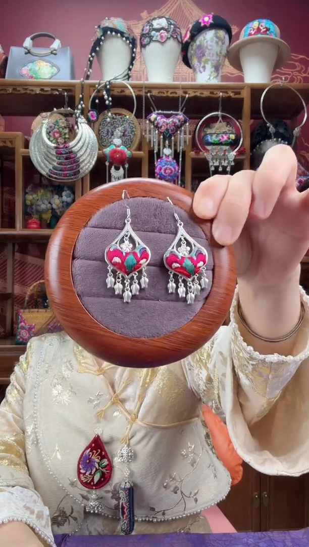 刺绣耳环42 甜甜家