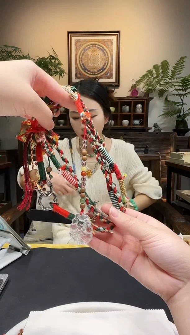 颈饰未镶嵌水晶编绳手机链斜挎