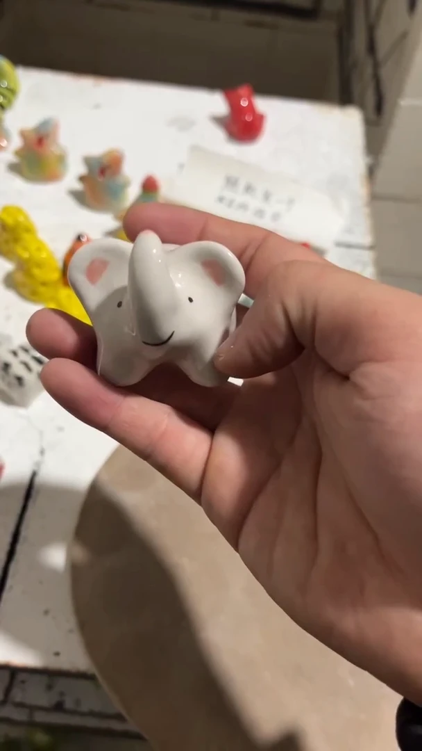【闪购商品】摆件103纯手工微瑕陶瓷摆件