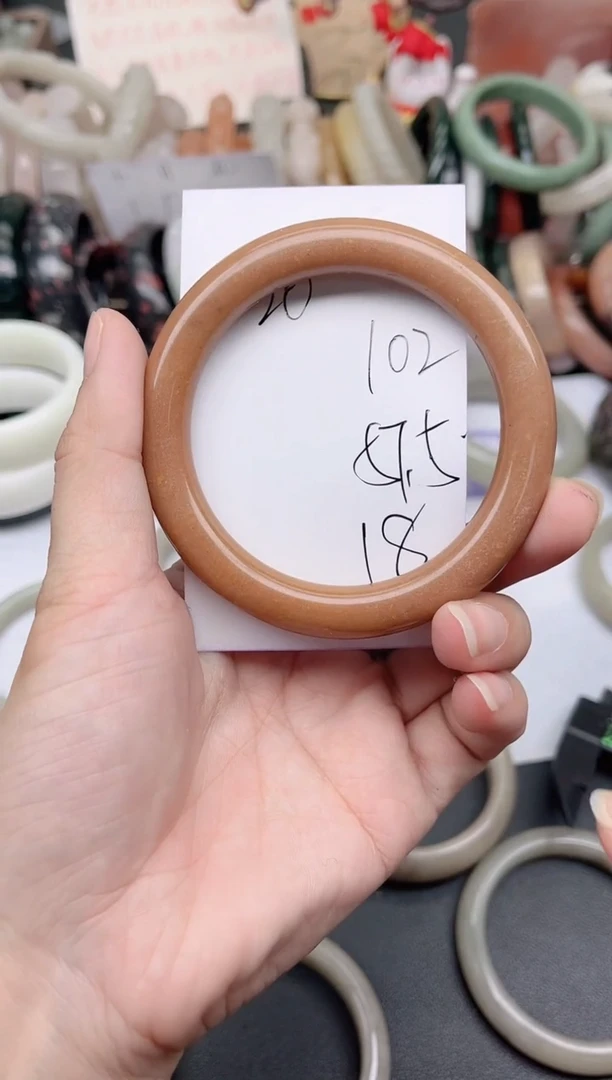未镶嵌手镯石英质玉102