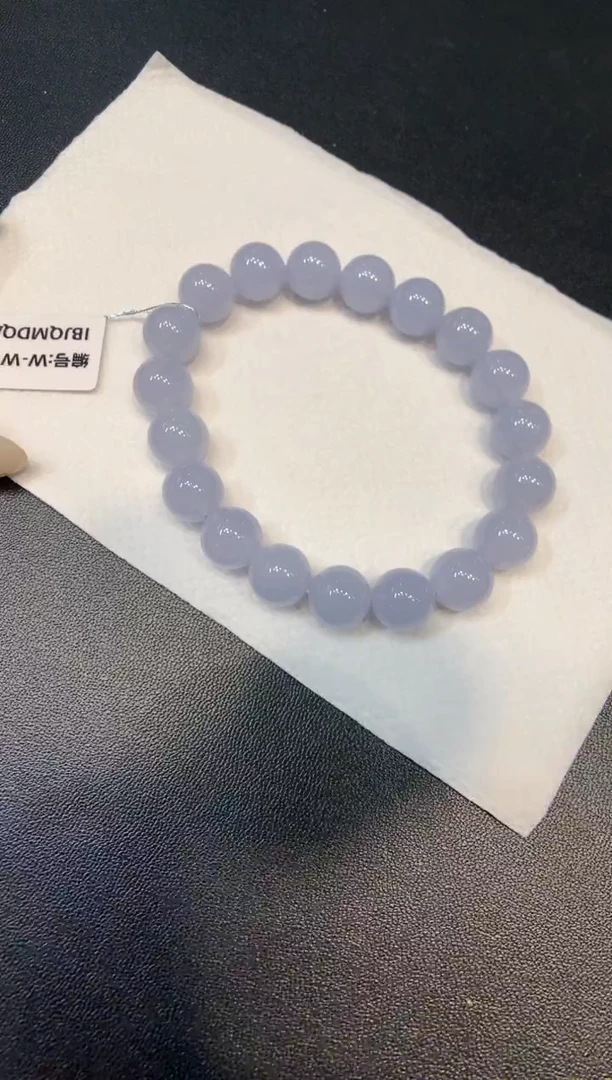 颈饰未镶嵌翡翠手串