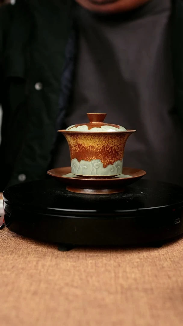 【闪购商品】868#江蛟一级品手工浅浮雕马蹄盖碗