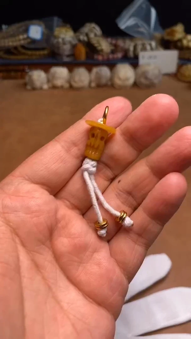 其他牛骨杂件64-尸驼林侧挂-有棕裂