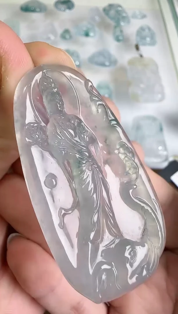 【闪购商品】翡翠吊坠(不含链)未镶嵌..