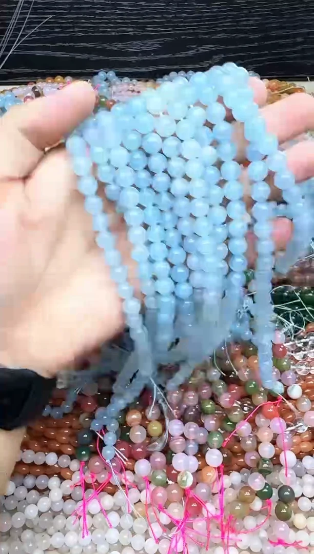 玛瑙/玉髓散珠未镶嵌海蓝宝8mm