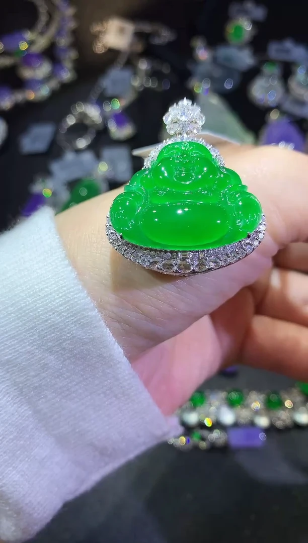 【闪购商品】翡翠吊坠(不含链)18K金镶嵌117-佛公