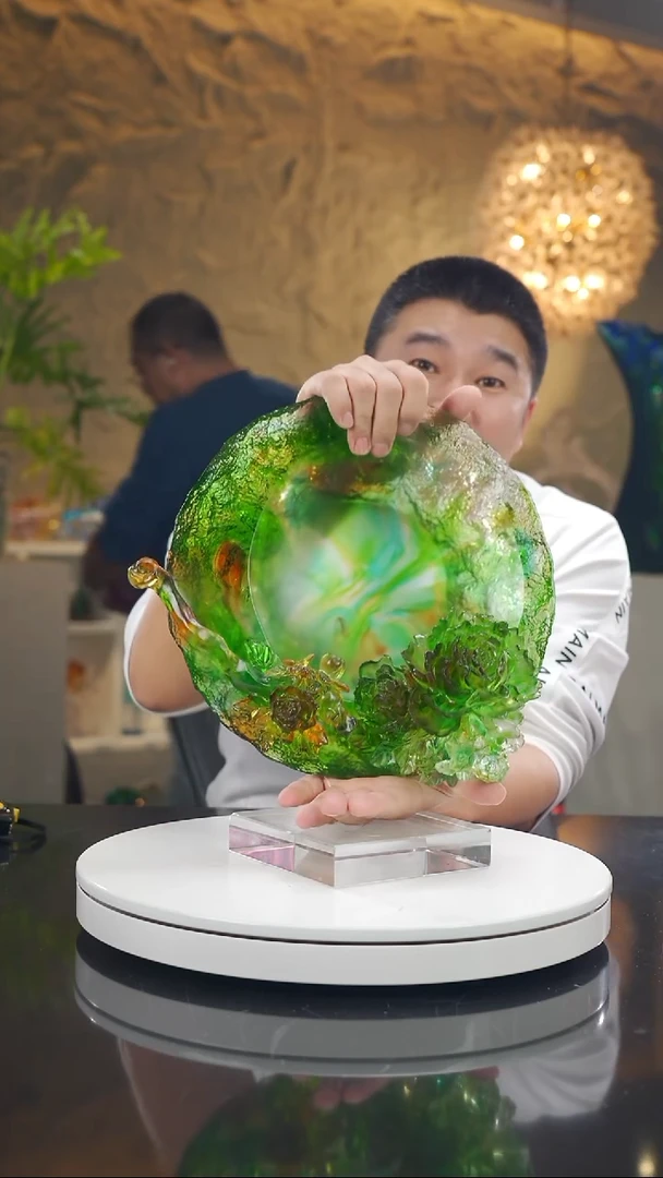 摆件祖母绿色如意牡丹果盘